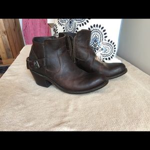 J B Dillon Brown Ladies boots